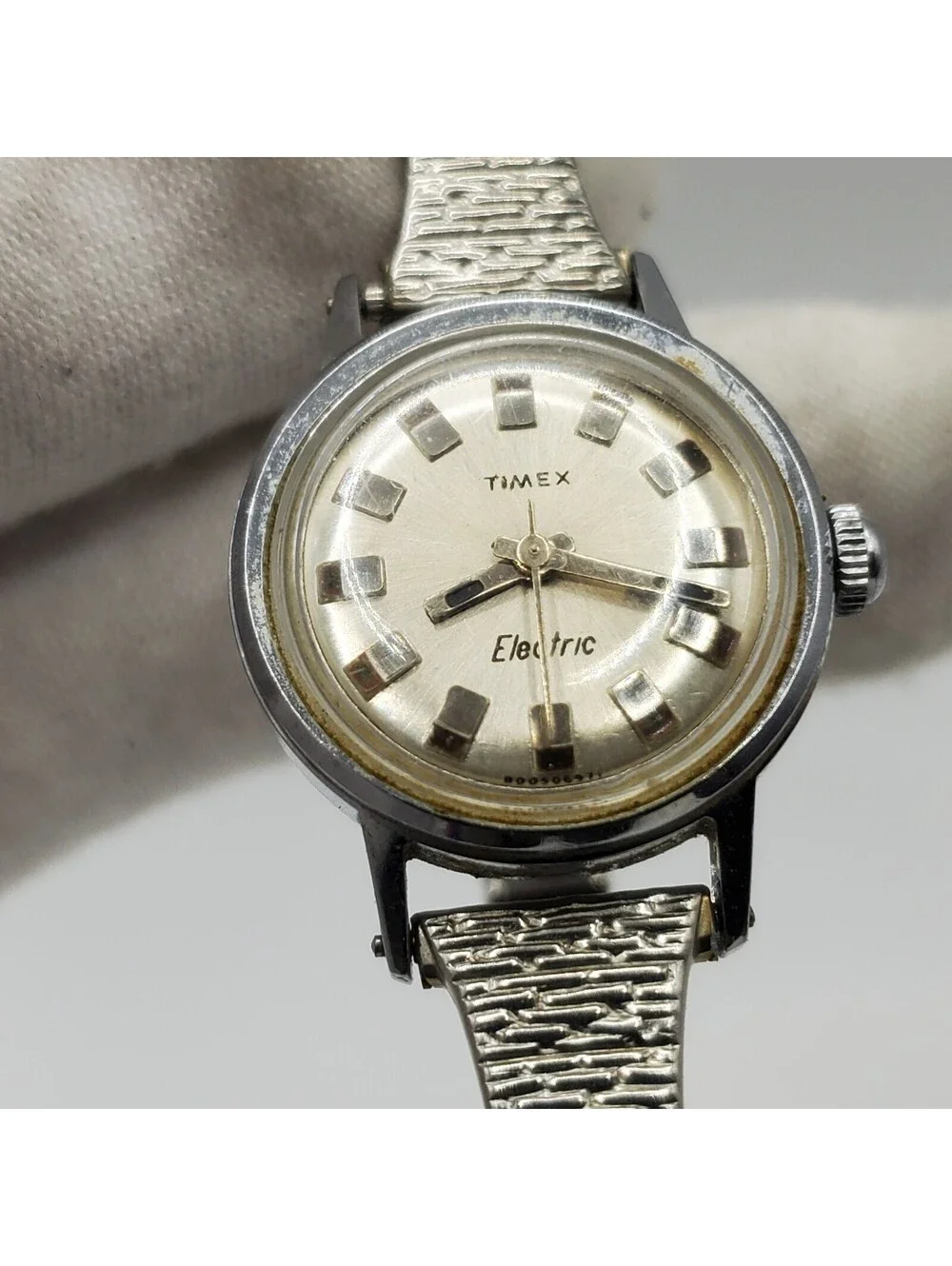 Vintage 1971 Timex Electric Watch Women For Parts Or Repair